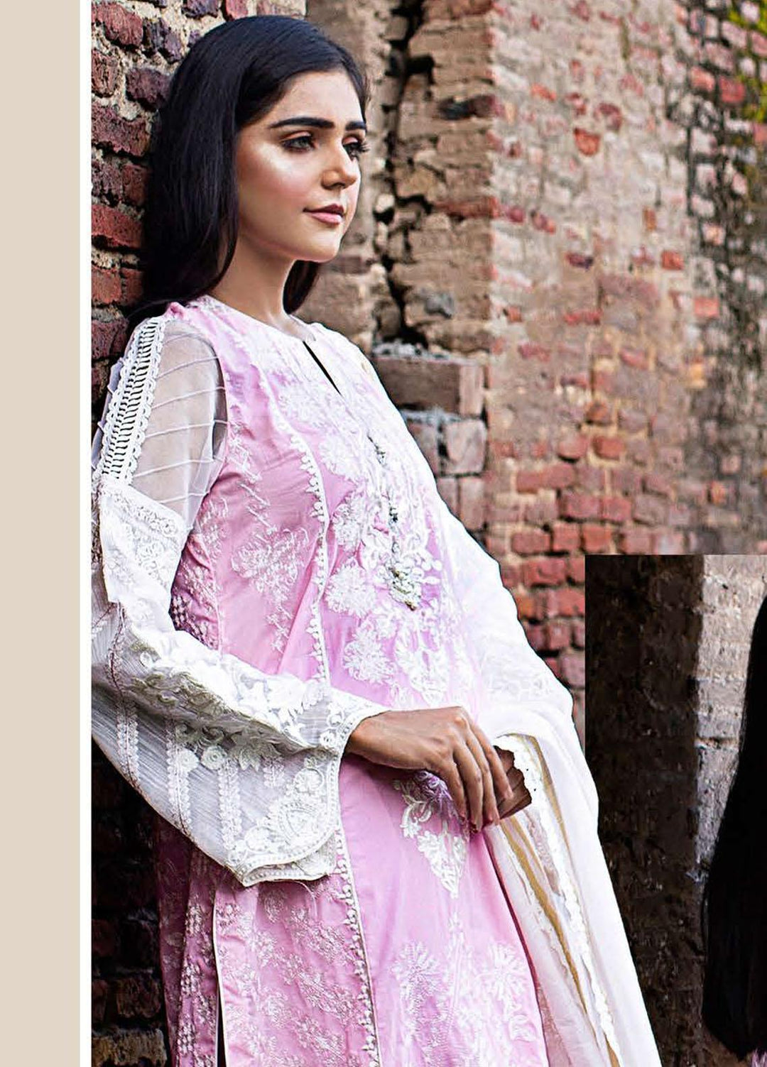 Saanjh By Zunuj Embroidered Lawn Suits Unstitched 3 Piece ZJ23S D-04 - Summer Collection