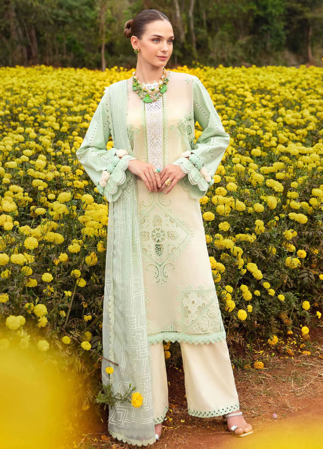 Sable Vogue Embroidered Lawn Suit Unstitched 3 Piece SV24LL SL-04-24 Nisa - Luxury Summer Collection