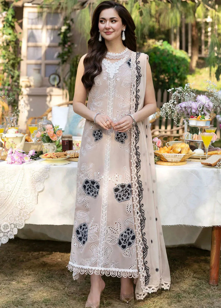 Sable Vogue Embroidered Organza Suit Unstitched 4 Piece SV25LF SL-01-25 - Luxury Collection