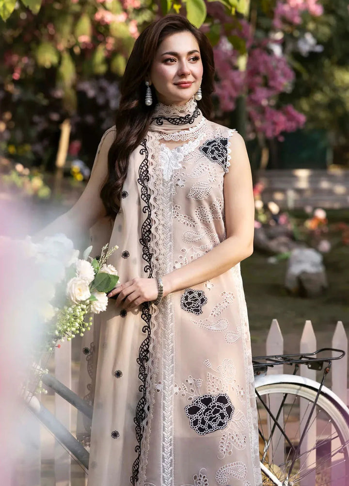 Sable Vogue Embroidered Organza Suit Unstitched 4 Piece SV25LF SL-01-25 - Luxury Collection