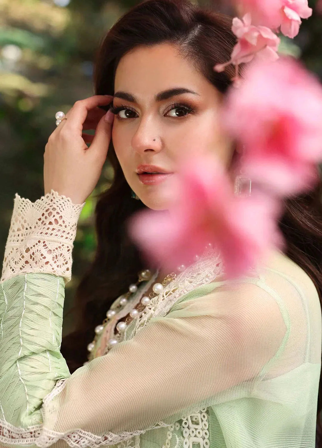 Sable Vogue Embroidered Organza Suit Unstitched 4 Piece SV25LF SL-06-25 - Luxury Collection