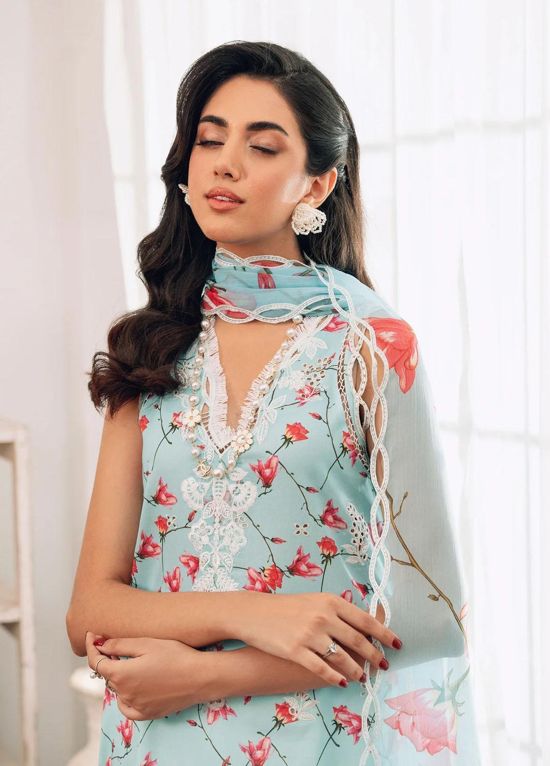 Sable Vogue Embroidered Lawn Suits Unstitched 3 Piece SV23LL SAL-01-23-V1 - Summer Collection