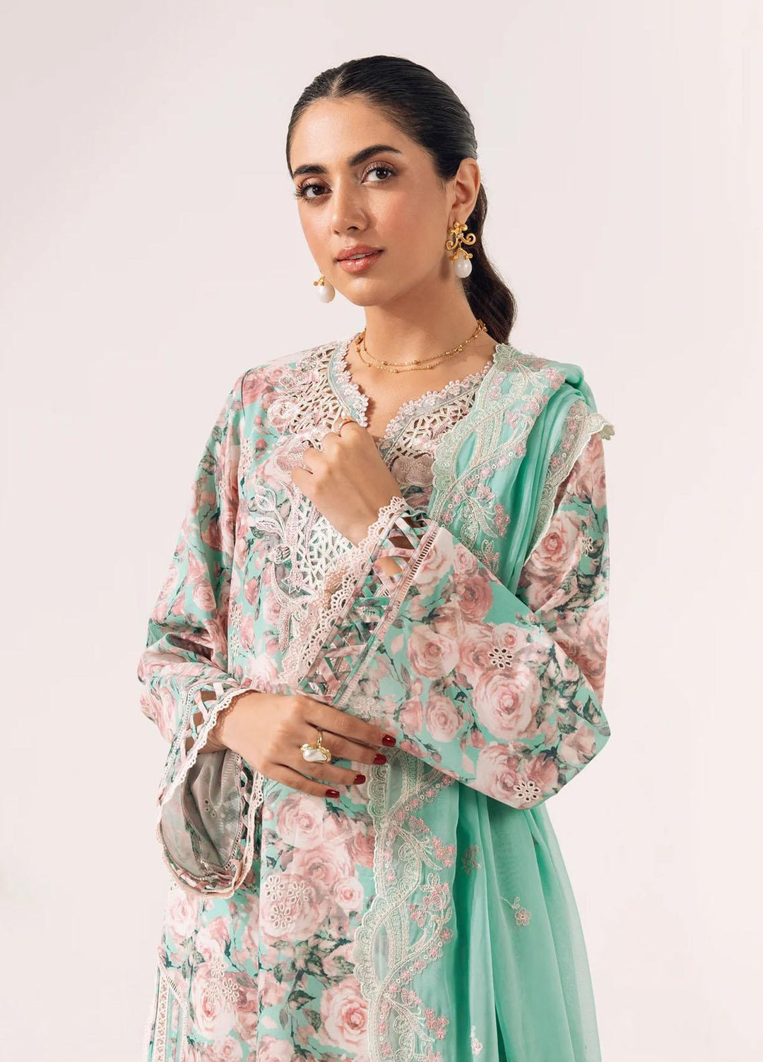 Sable Vogue Embroidered Lawn Suits Unstitched 3 Piece SV23LL SAL-05-23-V1 - Summer Collection