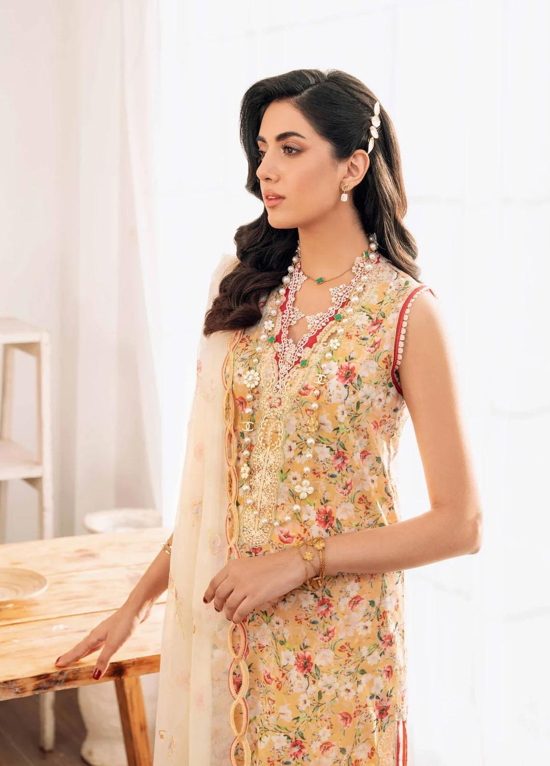 Sable Vogue Embroidered Lawn Suits Unstitched 3 Piece SV23LL SAL-06-23-V1 - Summer Collection