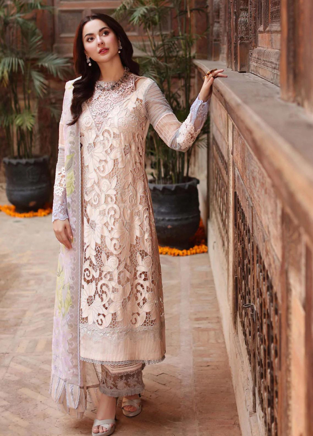 Sable Vogue Embroidered Lawn Suits Unstitched 3 Piece SV22LL SL-03 JEHAN - Luxury Collection