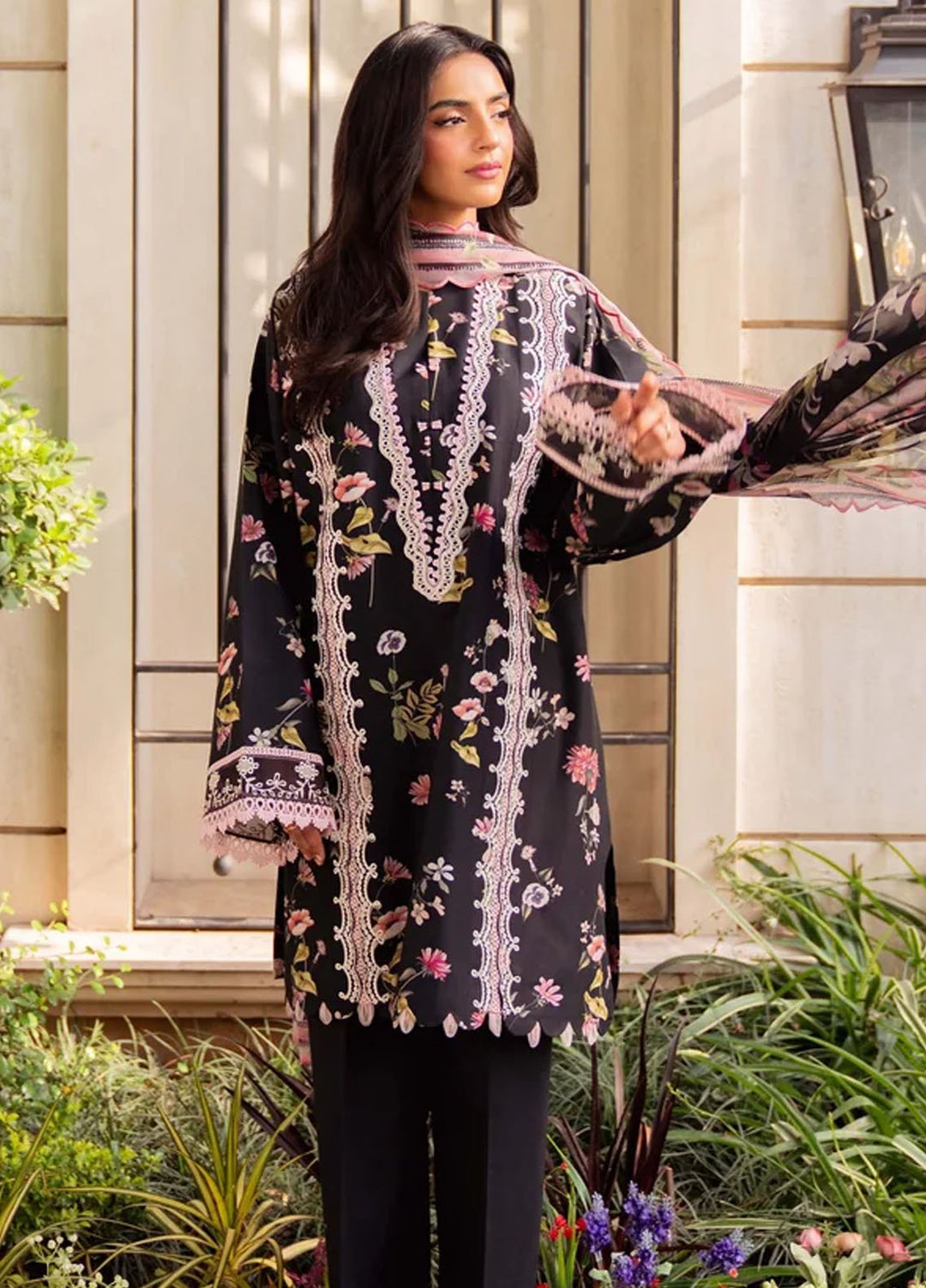 Sable Vogue Printed Lawn Suits Unstitched 3 Piece SV25PL SAL-01-25 - Summer Collection