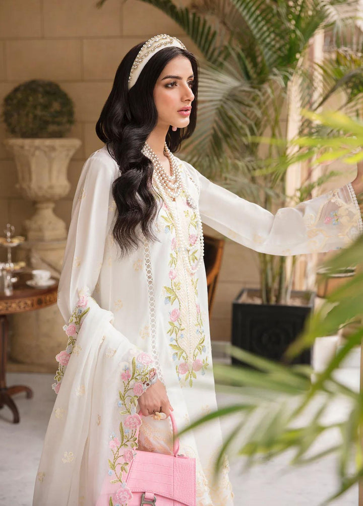 Sable Vogue Embroidered Lawn Suits Unstitched 3 Piece SV23L SL-12-23-V1 DAHLIA - Luxury Collection