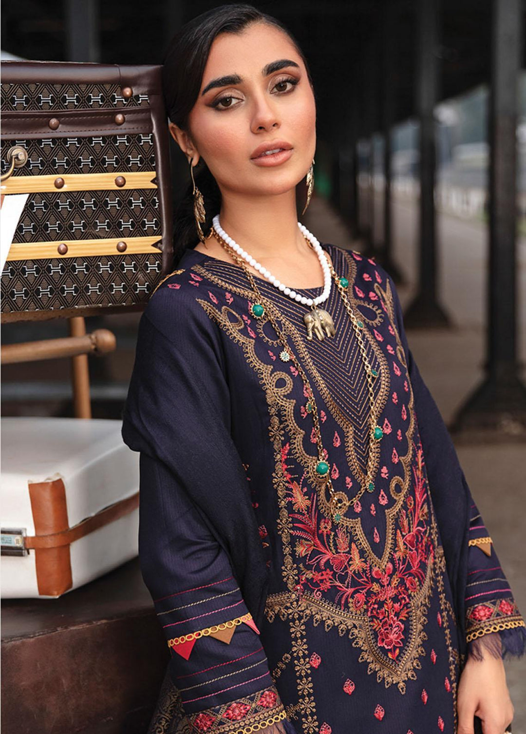 Safarnama By Rang Rasiya Embroidered Cotail Suits Unstitched 3 Piece RR22S 06 Qainat - Winter Collection