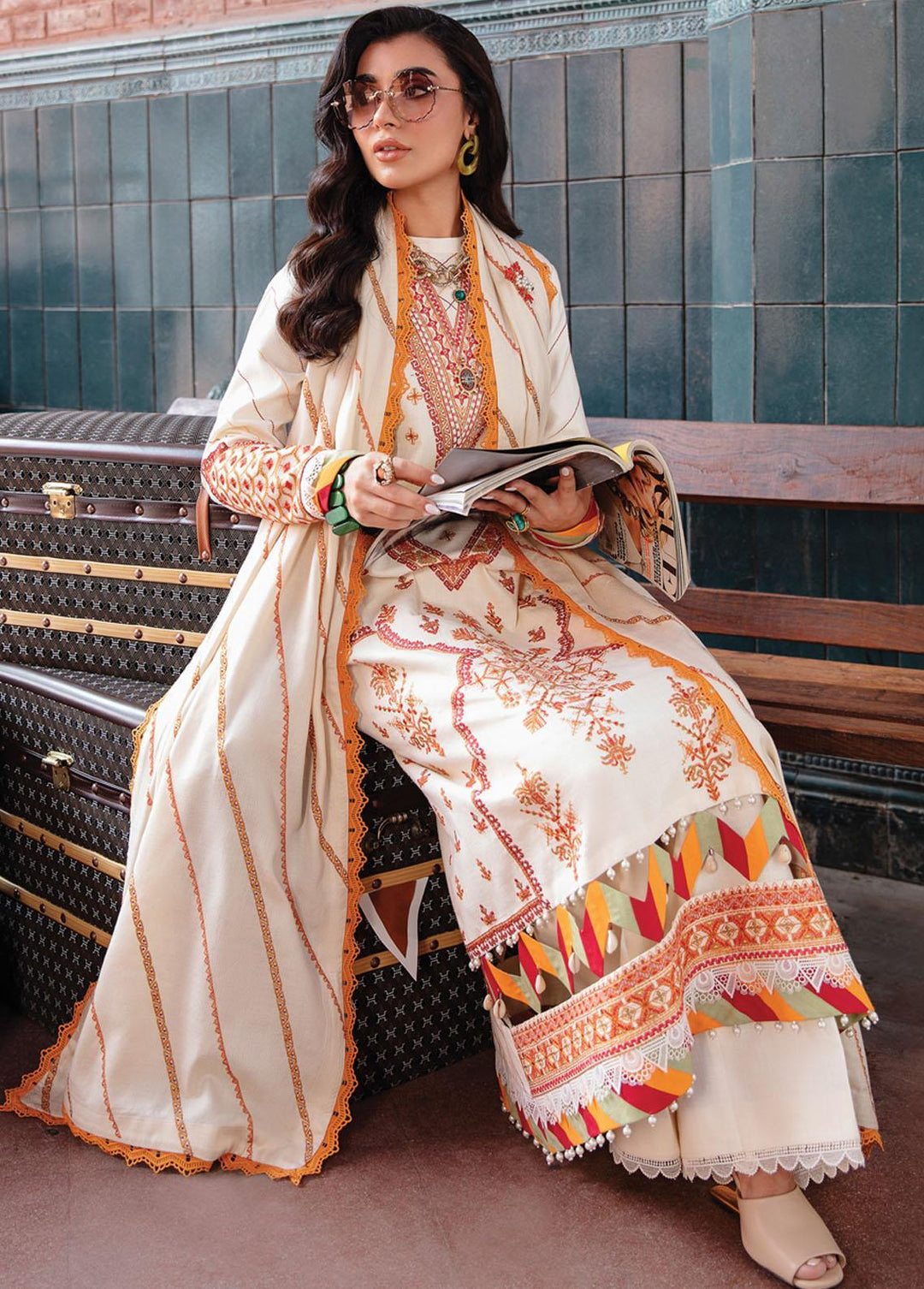 Safarnama By Rang Rasiya Embroidered Cotton Suits Unstitched 3 Piece RR22S 07 Sawera - Winter Collection