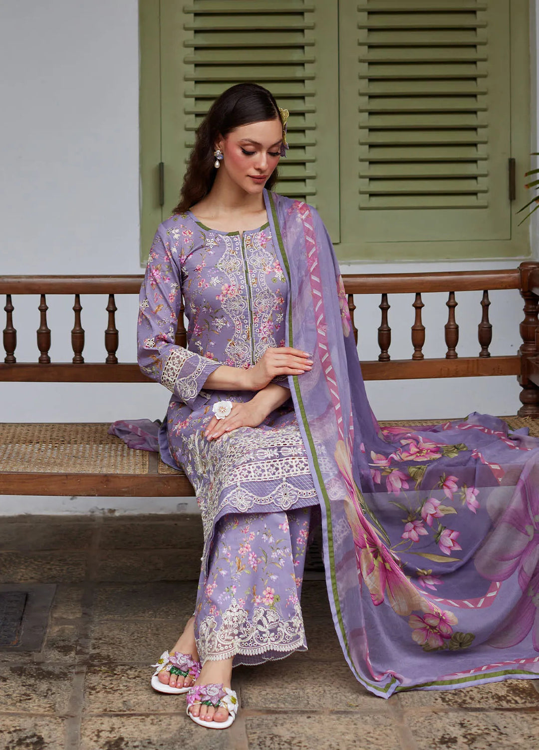 Saffira by Gulaal Embroidered Lawn Suits Unstitched 3 Piece GL25SL D-02 Miaa - Summer Collection
