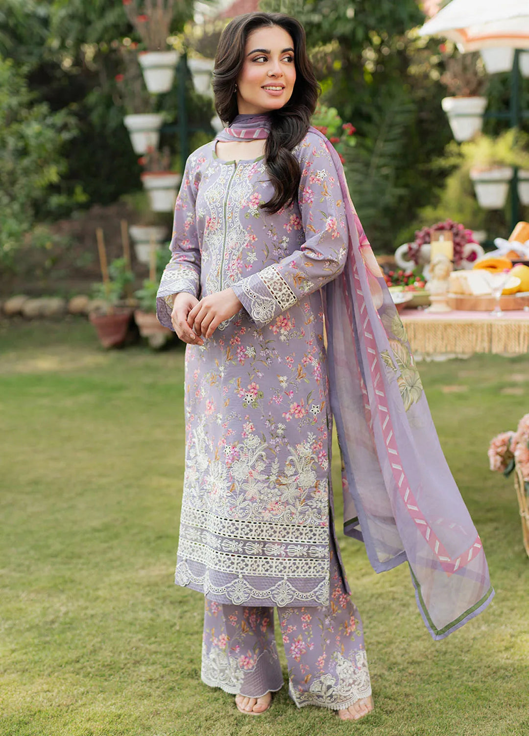 Saffira by Gulaal Embroidered Lawn Suits Unstitched 3 Piece GL25SL D-02 Miaa - Summer Collection