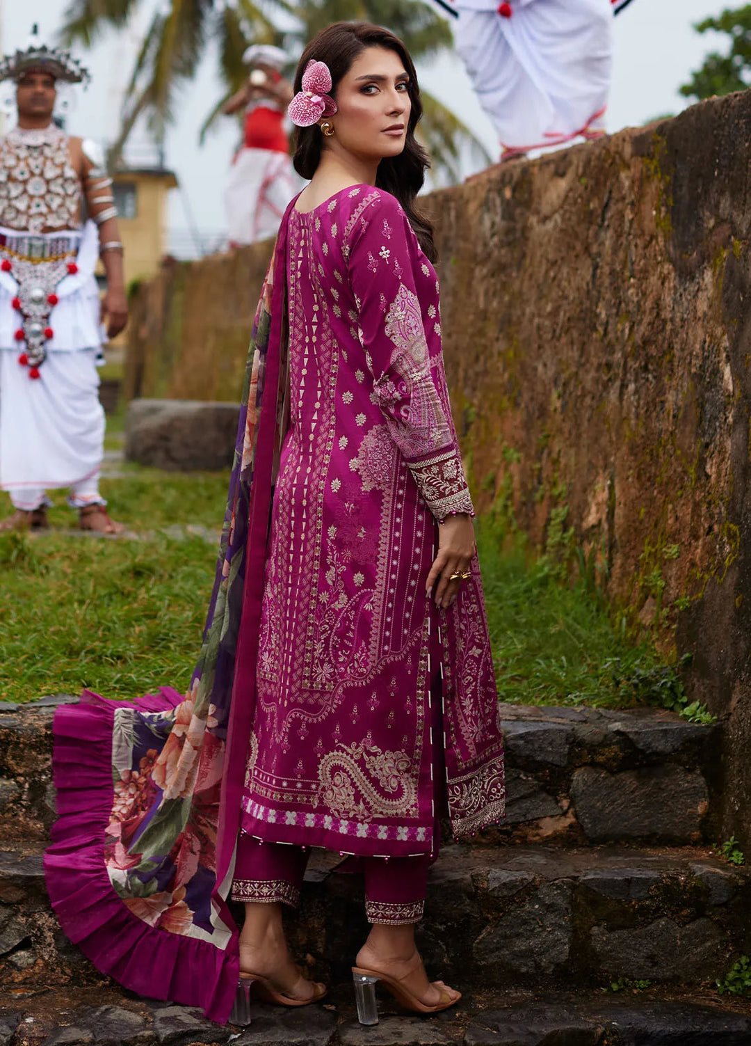 Saffira by Gulaal Embroidered Lawn Suits Unstitched 3 Piece GL25SL D-04 Aria - Summer Collection