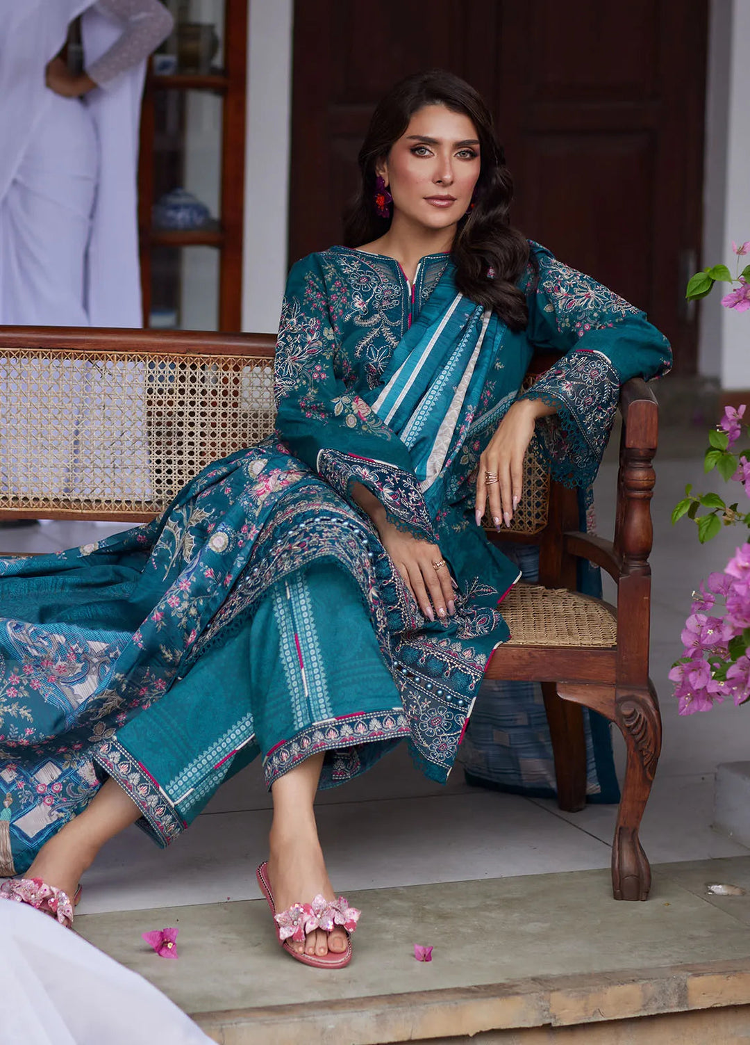 Saffira by Gulaal Embroidered Lawn Suits Unstitched 3 Piece GL25SL D-07 Camila - Summer Collection