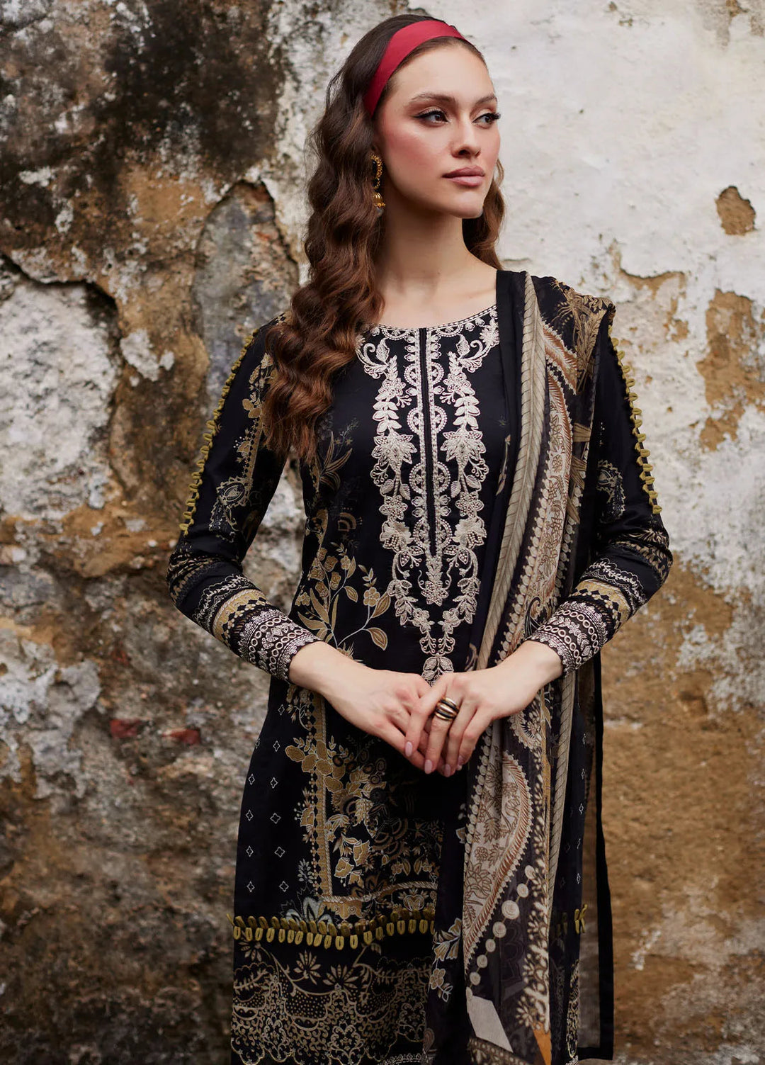 Saffira by Gulaal Embroidered Lawn Suits Unstitched 3 Piece GL25SL D-08 Amiri - Summer Collection