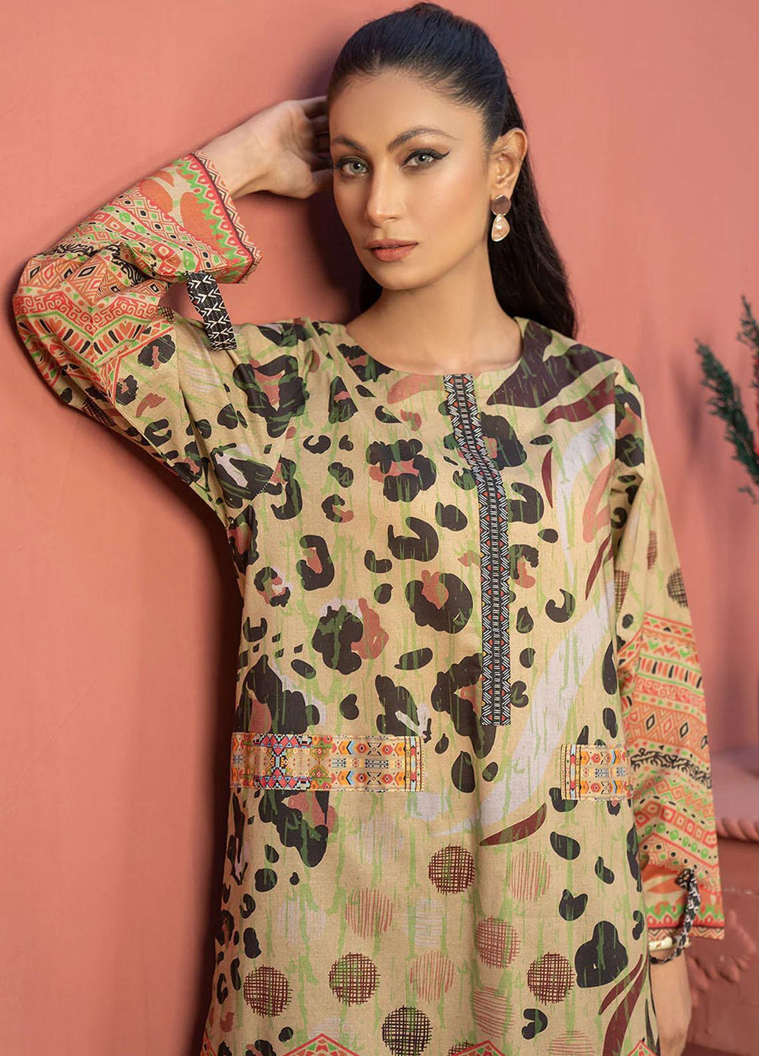 Safwa Printed Lawn  Unstitched Kurties SW23DP SKD-269 - Summer Collection