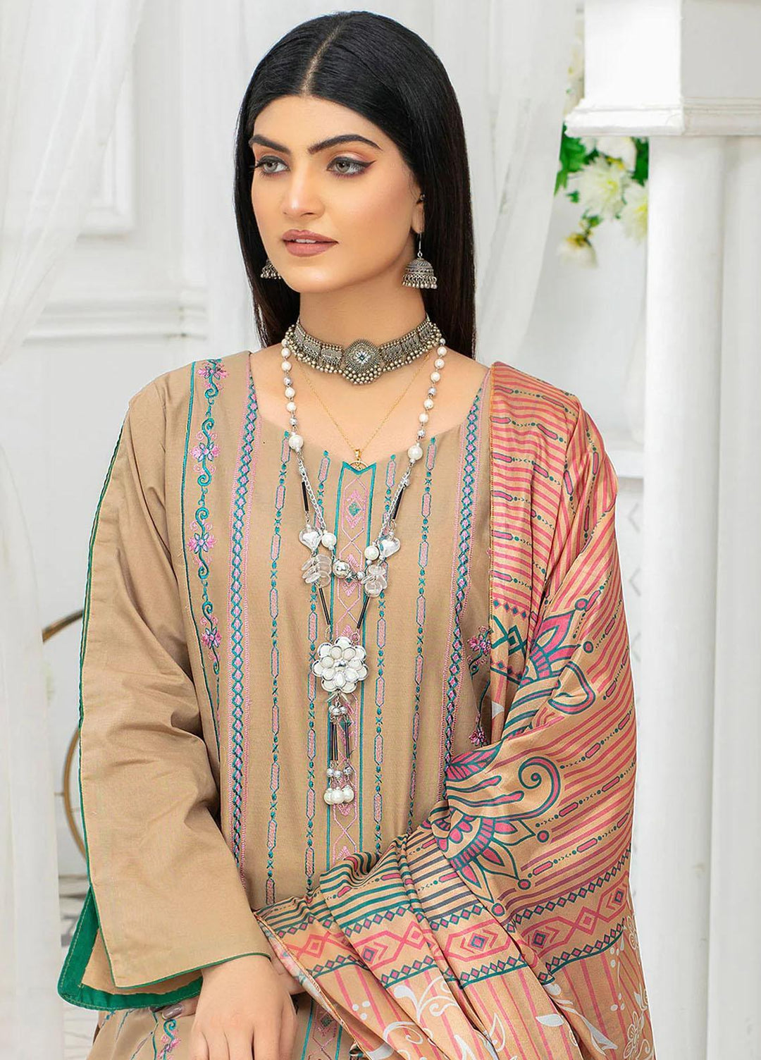 Safwa Pret Embroidered Lawn 3 Piece Suit SW23P 3P-EMB-114 Mushroom