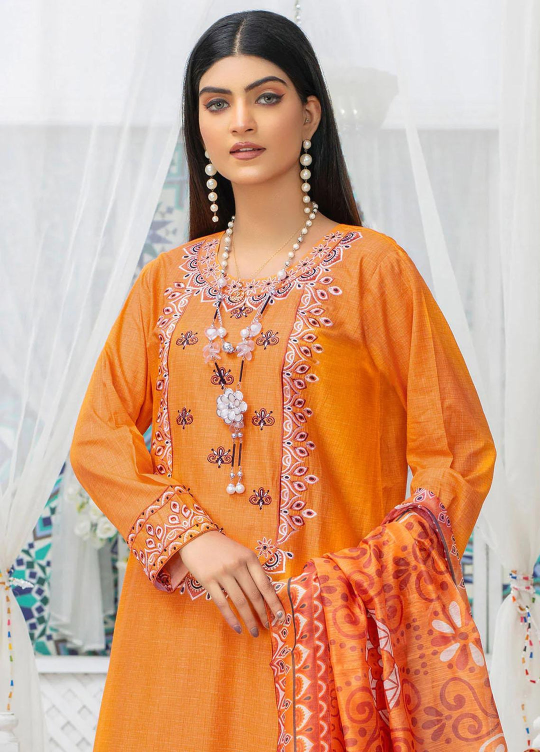 Safwa Pret Embroidered Lawn 3 Piece Suit SW23P 3P-EMB-117 Faded Orange
