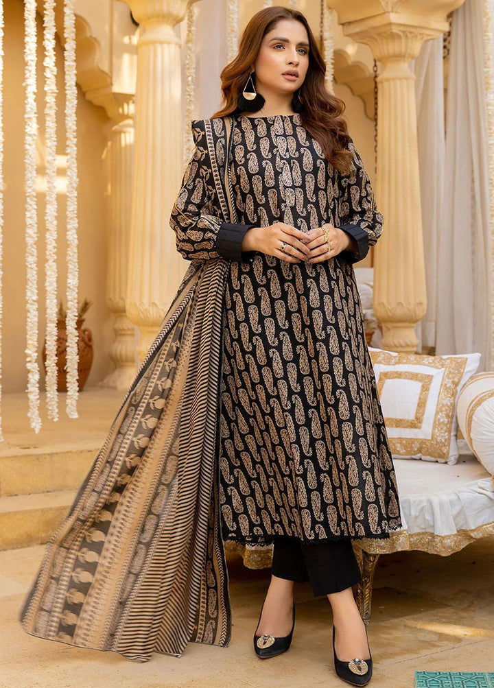 Safwa Pret Embroidered Lawn 3 Piece Suit SW23P 3P-PR-134 Black