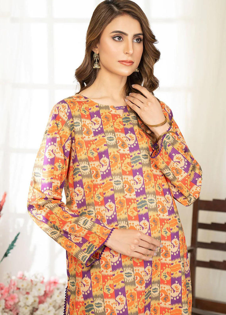 Safwa Printed Lawn Suits Unstitched 2 Piece SW23O OR-01 - Summer Collection