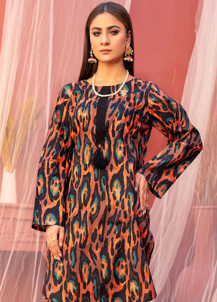 Safwa Printed Lawn Suits Unstitched 2 Piece SW23O OR-11 - Summer Collection