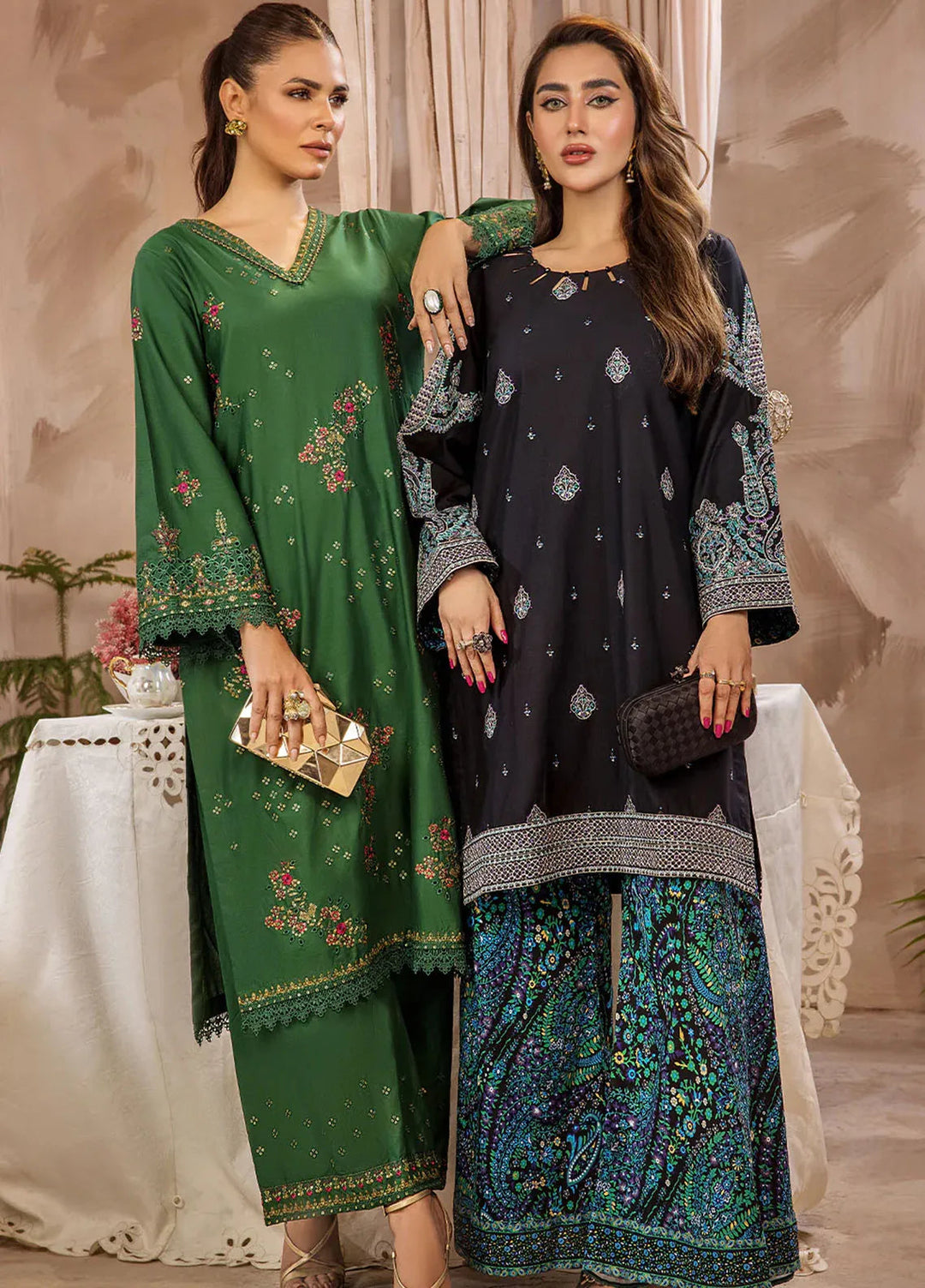 Safwa Pret Embroidered Lawn 2 Piece Suit D-07