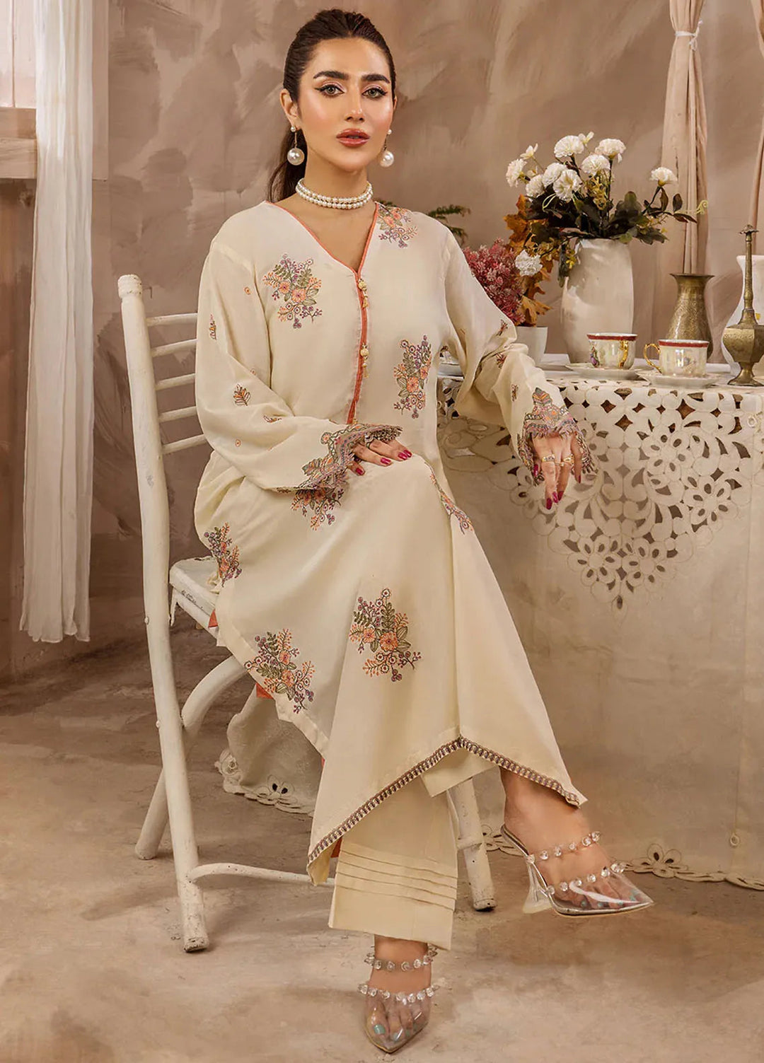 Safwa Pret Embroidered Lawn 2 Piece Suit D-09