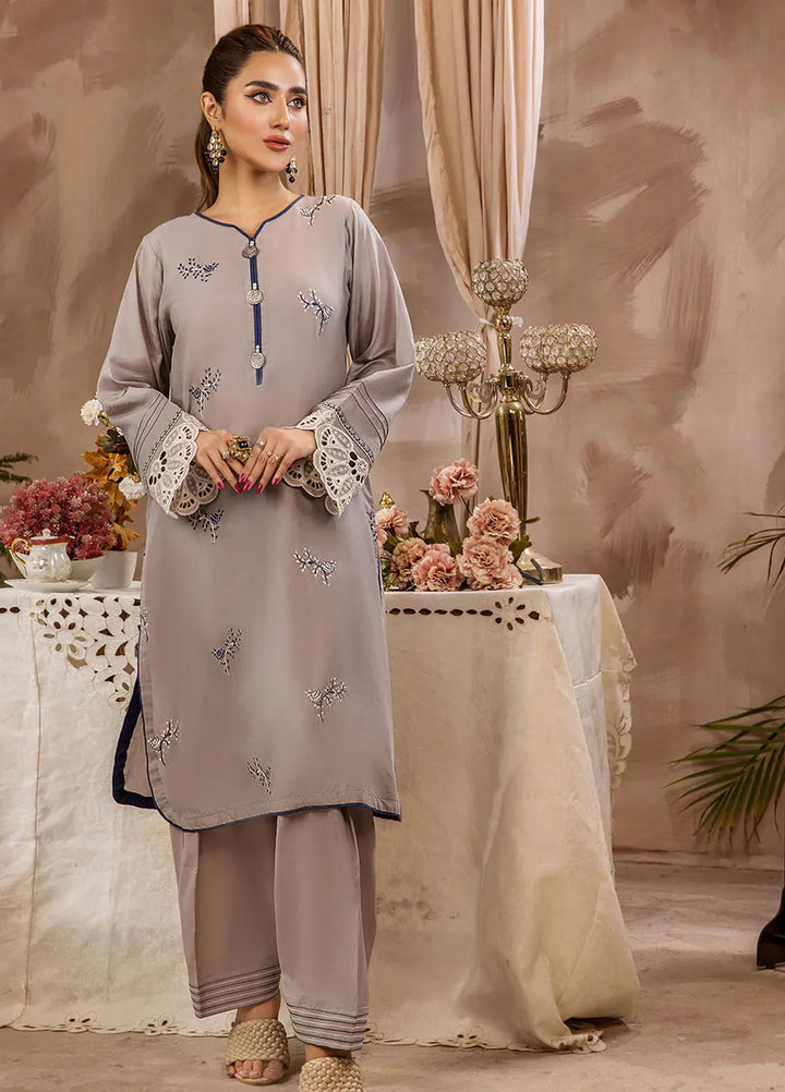 Safwa Pret Embroidered Lawn 2 Piece Suit D-11