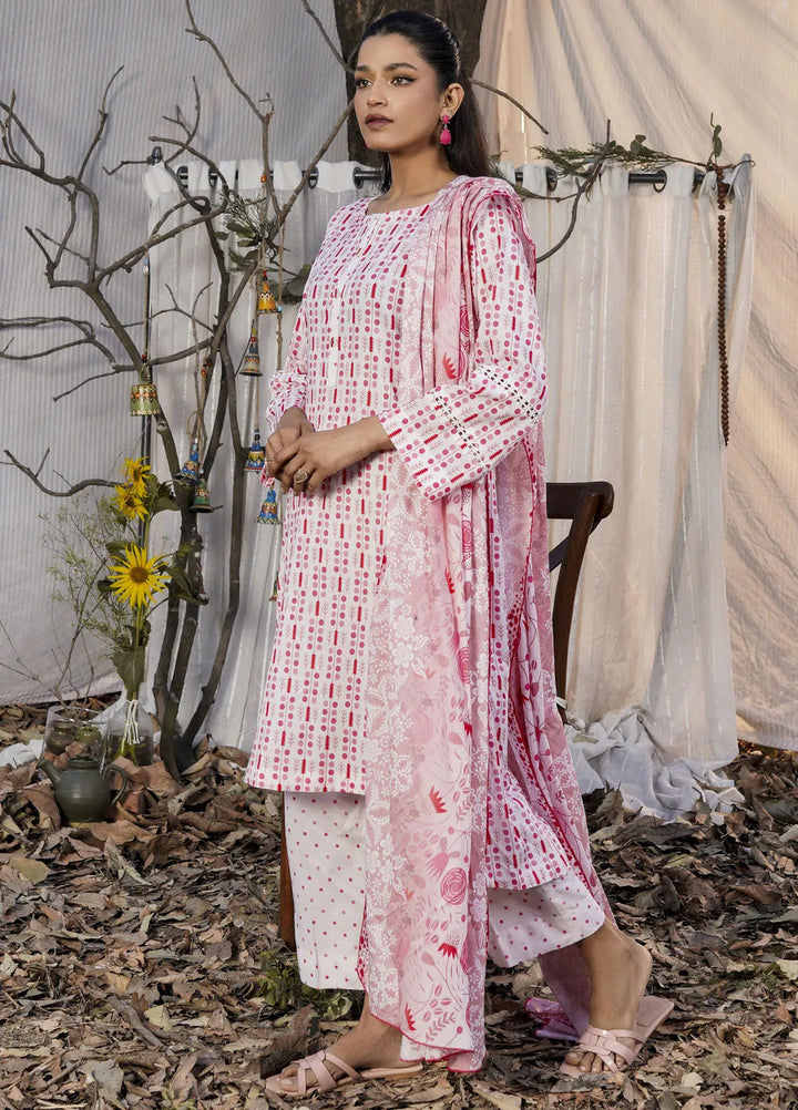 Safwa Pret Printed Lawn 3 Piece Suit P000510