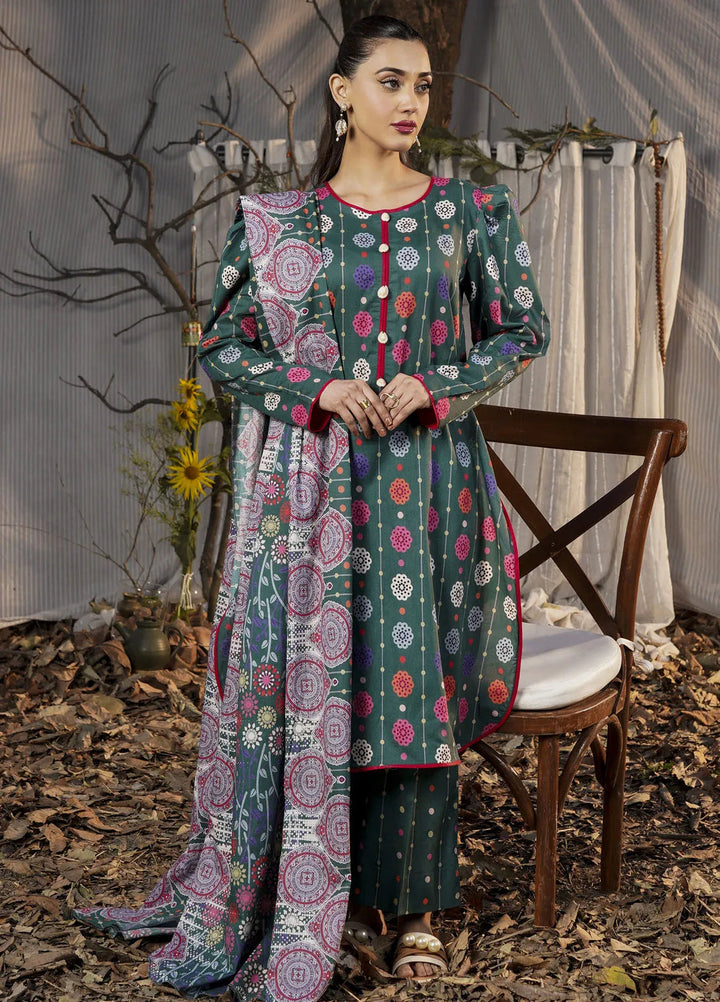Safwa Pret Printed Lawn 3 Piece Suit P000511