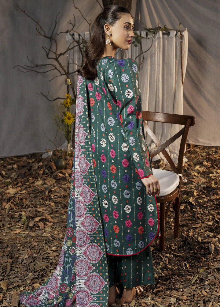 Safwa Pret Printed Lawn 3 Piece Suit P000511