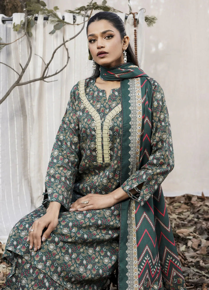 Safwa Pret Printed Lawn 3 Piece Suit P000514