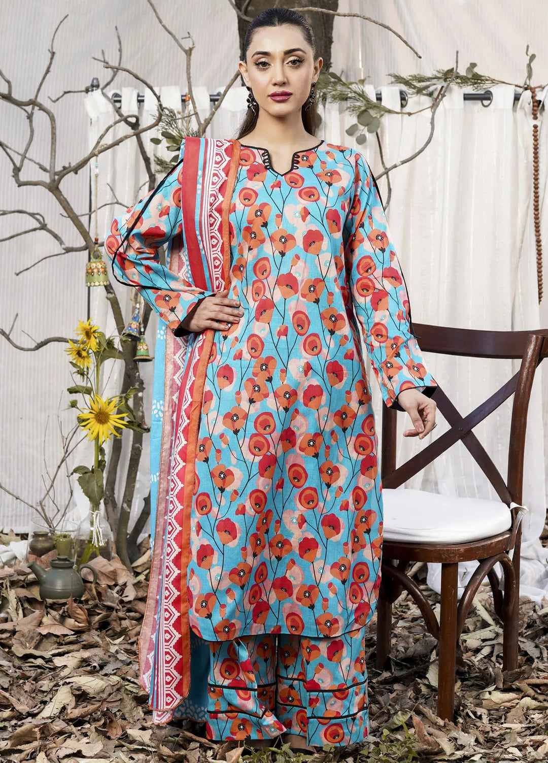 Safwa Pret Printed Lawn 3 Piece Suit P000515