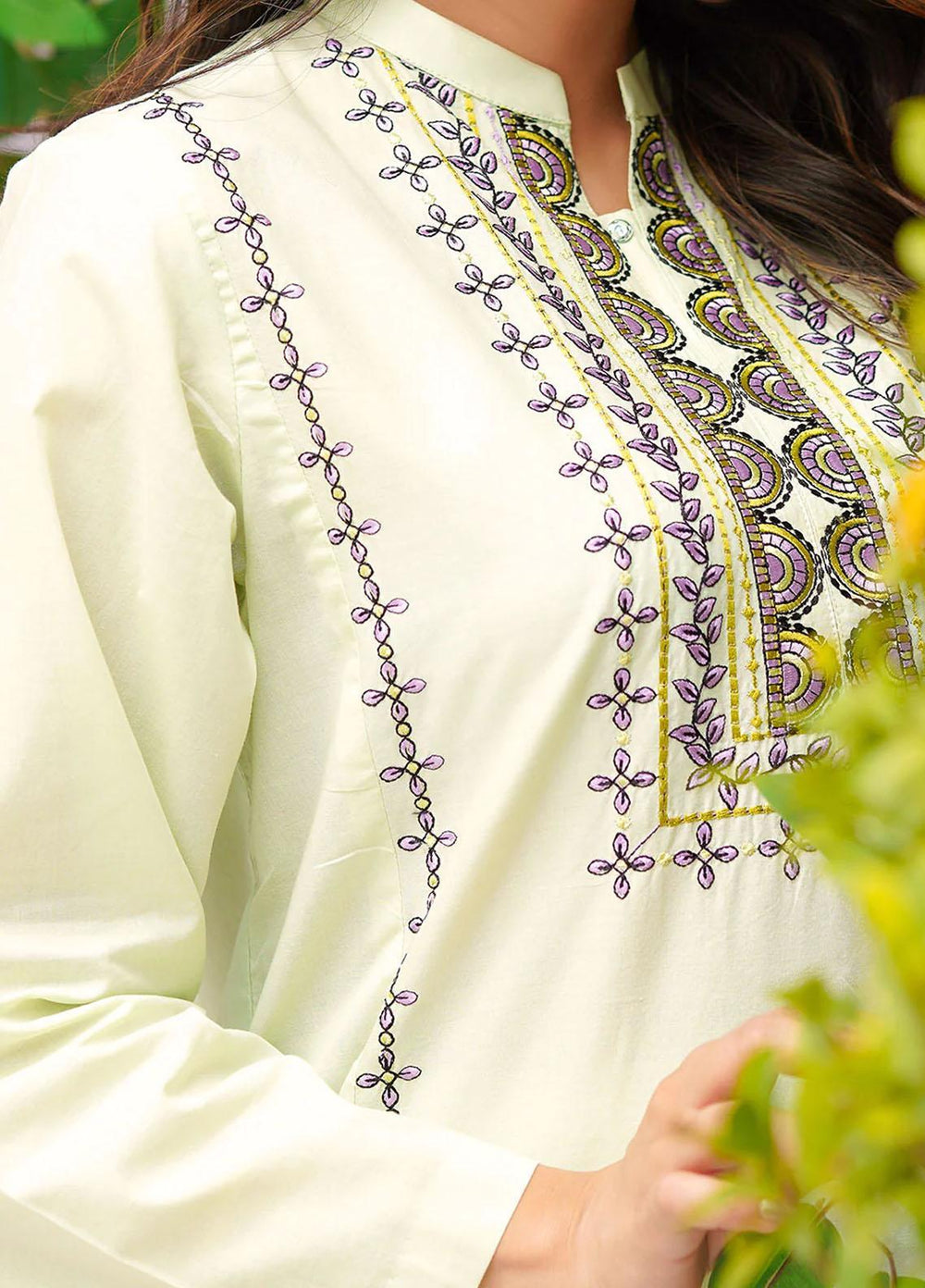 Safwa Casual Pret  Lawn 2 Piece Suit 3R1-2P-EMB-06 Bleach White