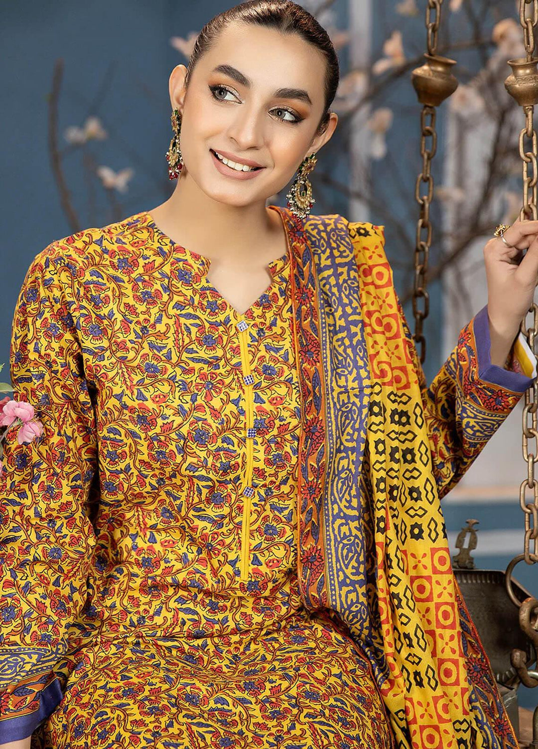 Safwa Printed Lawn Suits Unstitched 3 Piece SW23SP SSP-19 - Summer Collection