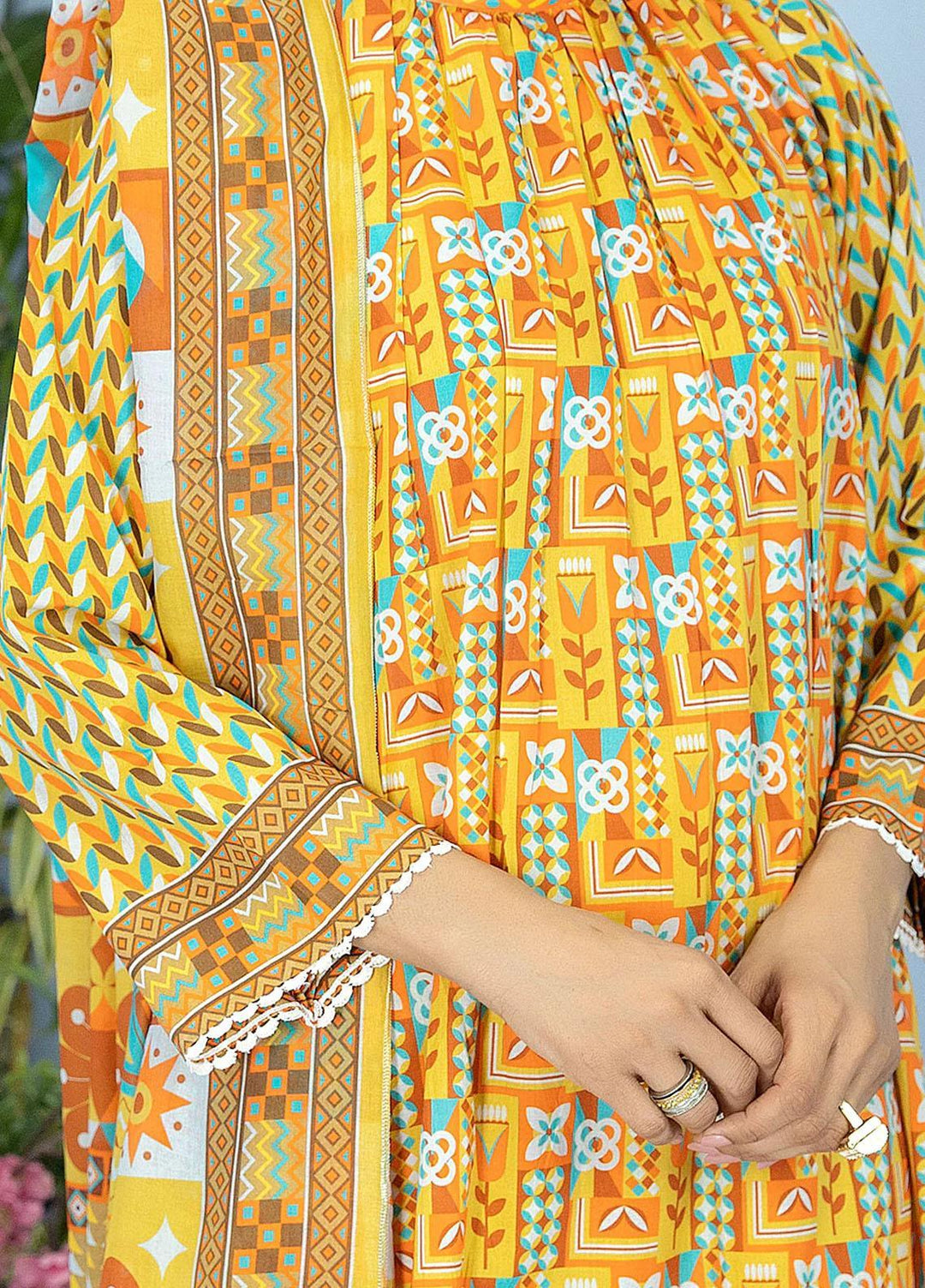 Safwa Printed Lawn Suits Unstitched 3 Piece SW23SP-V5 SSP-49 - Summer Collection