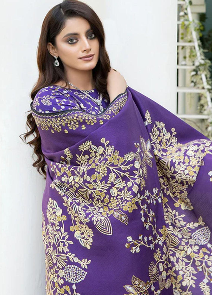 Safwa Printed Viscose Suits Unstitched 3 Piece SW23TD TSC-03 - Winter Collection
