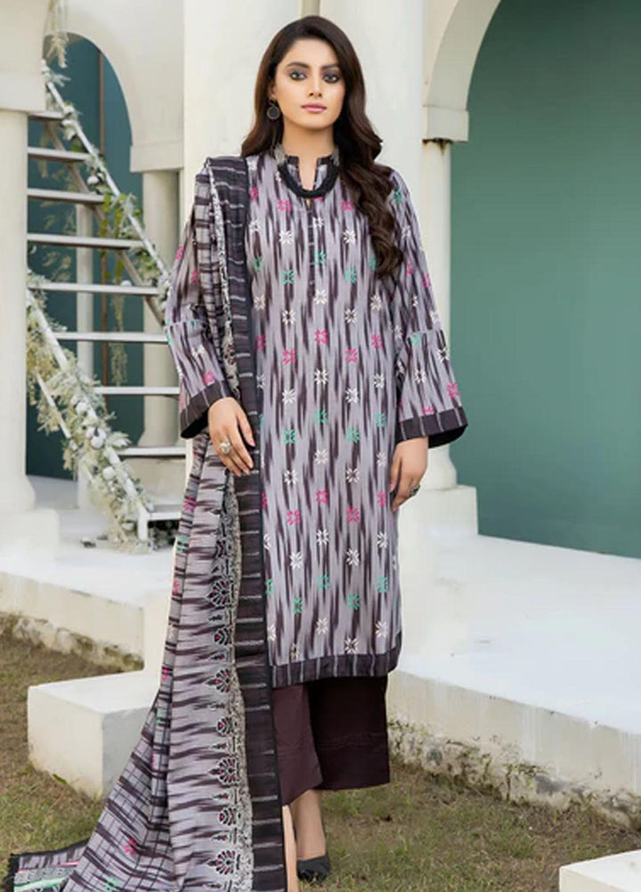 Safwa Printed Viscose Suits Unstitched 3 Piece SW23TD TSC-04 - Winter Collection