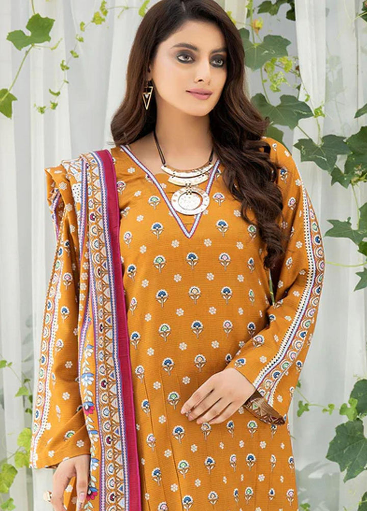 Safwa Printed Viscose Suits Unstitched 3 Piece SW23TD TSC-07 - Winter Collection