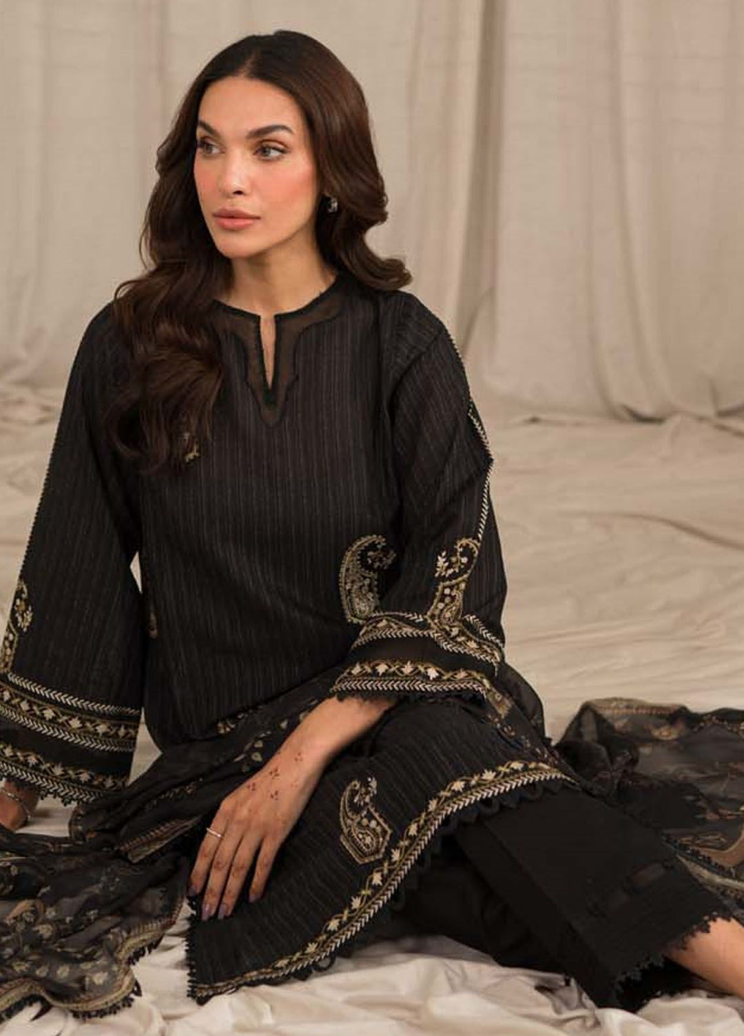 Sahar Embroidered Lawn Suit Unstitched 3 Piece SHR24LS S24-TL-L1-02 - Spring Summer Collection
