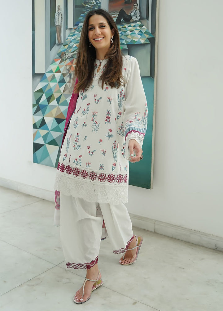 Sahar Embroidered Lawn Suits Unstitched 3 Piece El-V2-S25-05 - Summer Collection