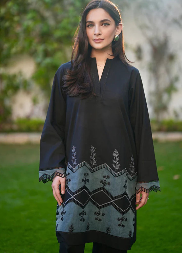 Sahar Pret Embroidered Cambric 2 Piece Suit Noir Bloom