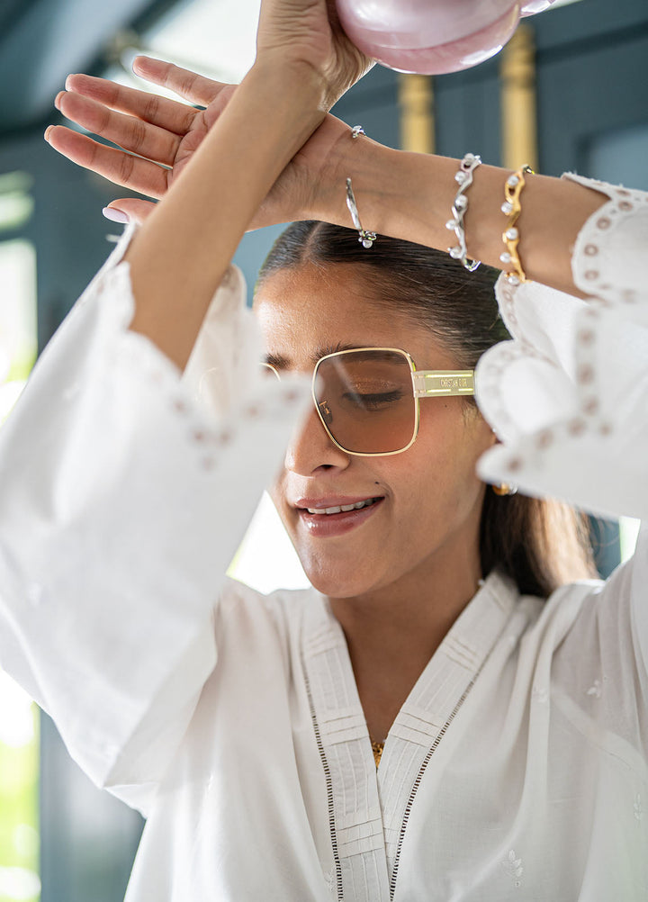 Sahar Pret Embroidered Cambric 2 Piece Suit White Veil