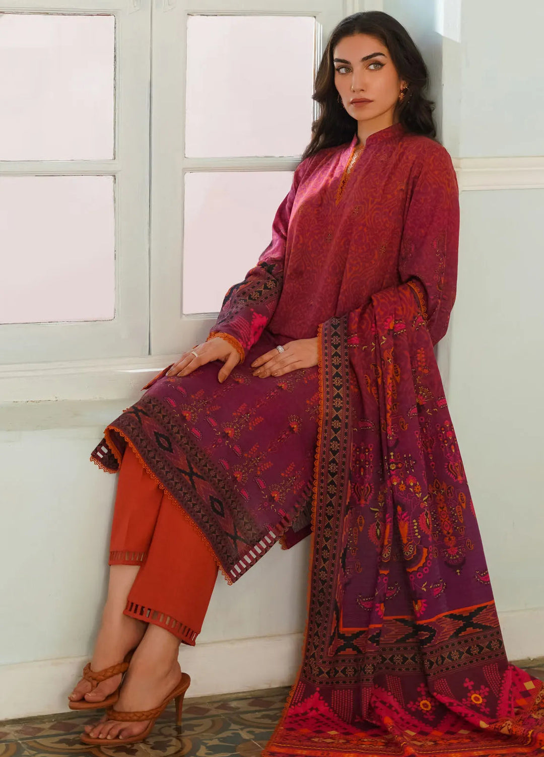 Sahar Printed Khaddar Suit Unstitched 3 Piece SHR24A KH-24-V2-05 - Winter Collection