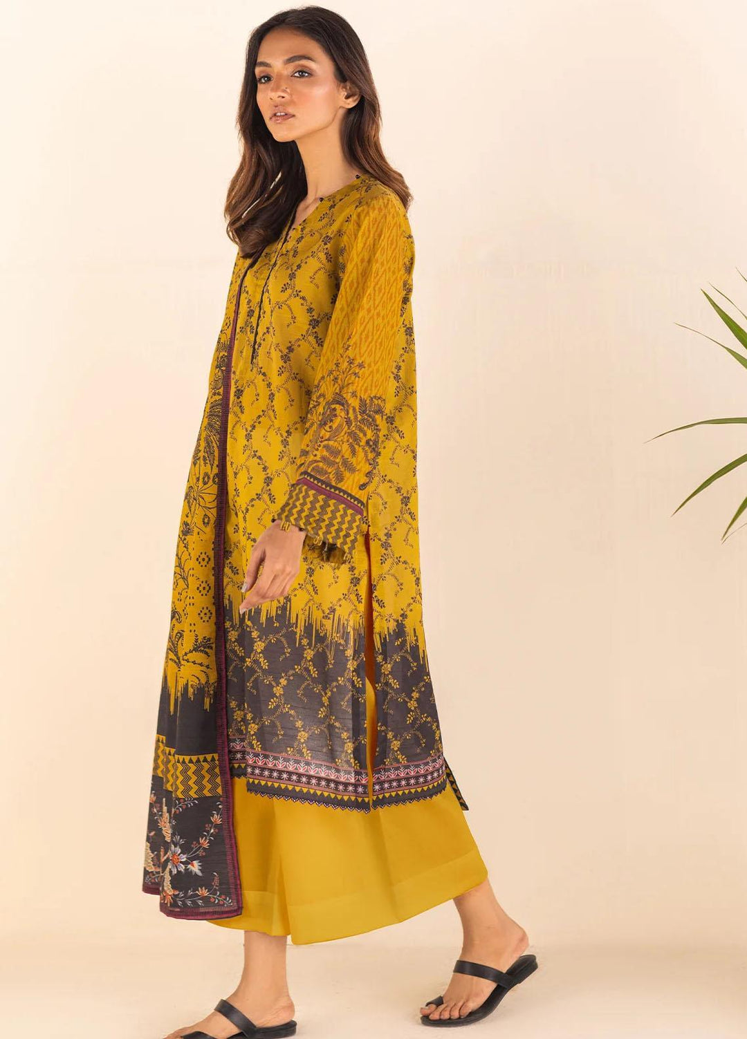 Sahar Printed Lawn Suits Unstitched 3 Piece SHR23L3 SSL-V1-23-02 - Summer Collection