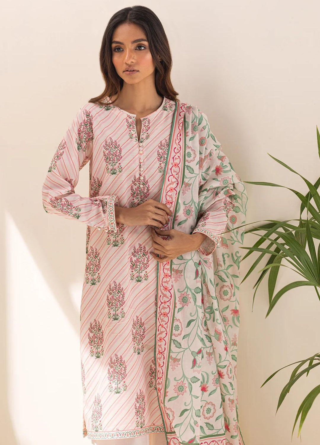 Sahar Printed Lawn Suits Unstitched 3 Piece SHR23L3 SSL-V1-23-09 - Summer Collection