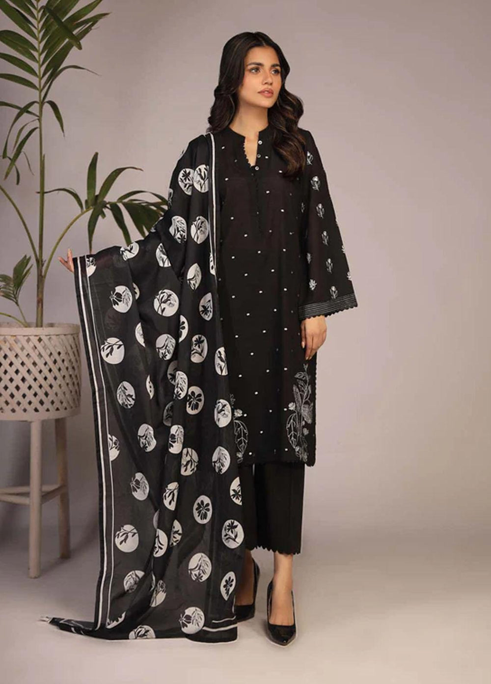 Sahar Embroidered Lawn Suits Unstitched 3 Piece SHR23EL SL-SLUB-23-01 - Summer Collection