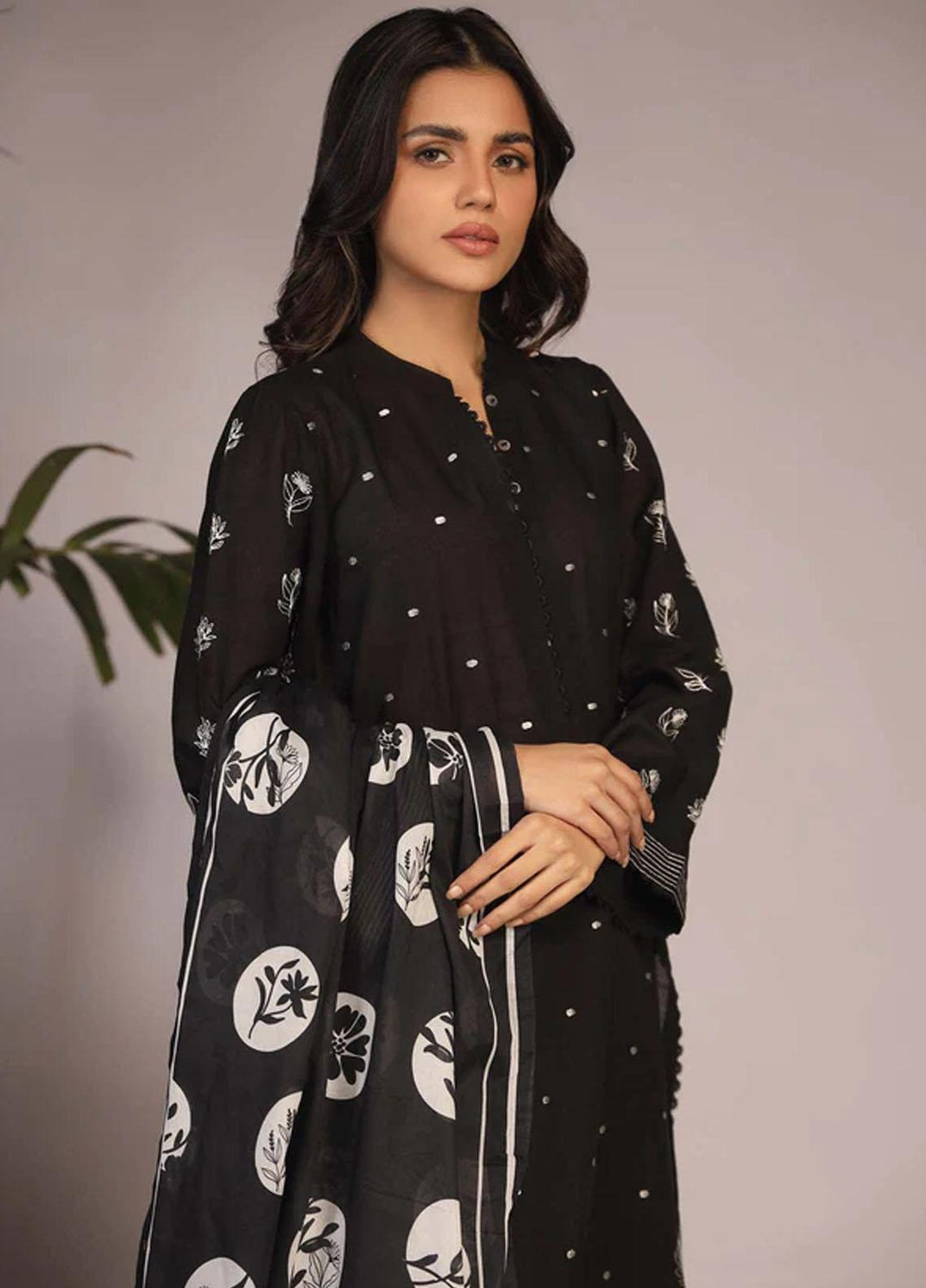 Sahar Embroidered Lawn Suits Unstitched 3 Piece SHR23EL SL-SLUB-23-01 - Summer Collection