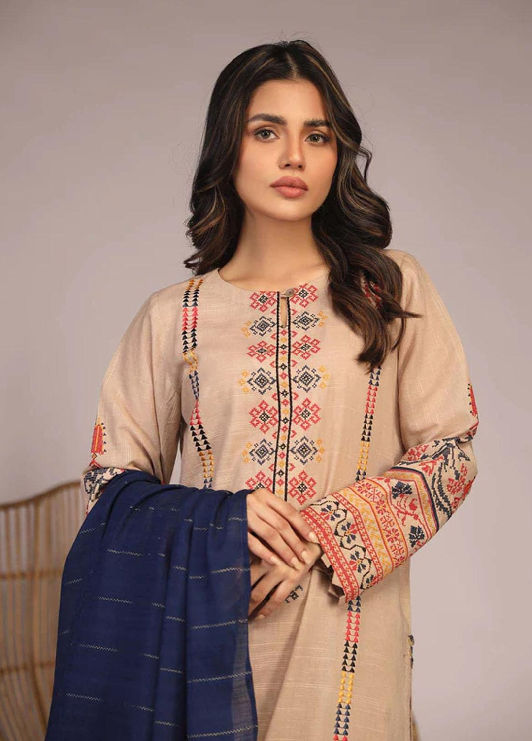 Sahar Embroidered Lawn Suits Unstitched 3 Piece SHR23EL SL-SLUB-23-10 - Summer Collection