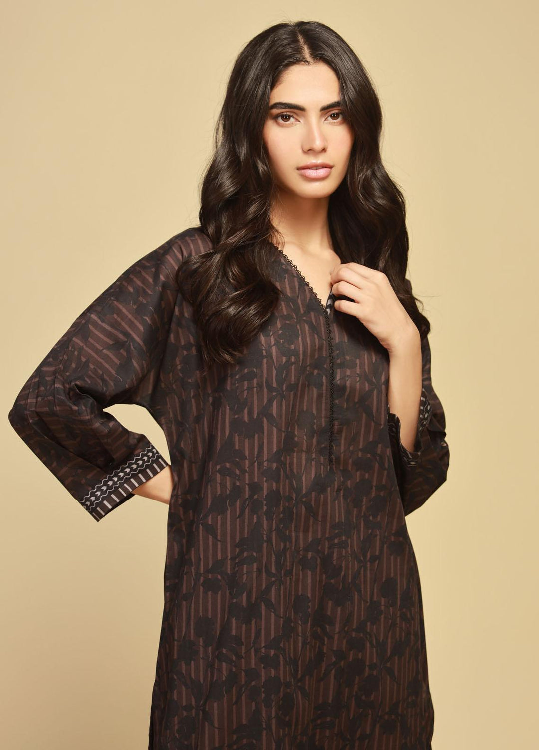 Sahar Printed Lawn Suits Unstitched 3 Piece SHR23MS SBW-23-06 - Summer Collection