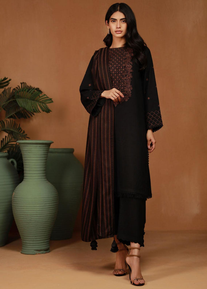 Sahar Embroidered Karandi Suits Unstitched 3 Piece SHR23WK SK-V2-23-03 - Winter Collection